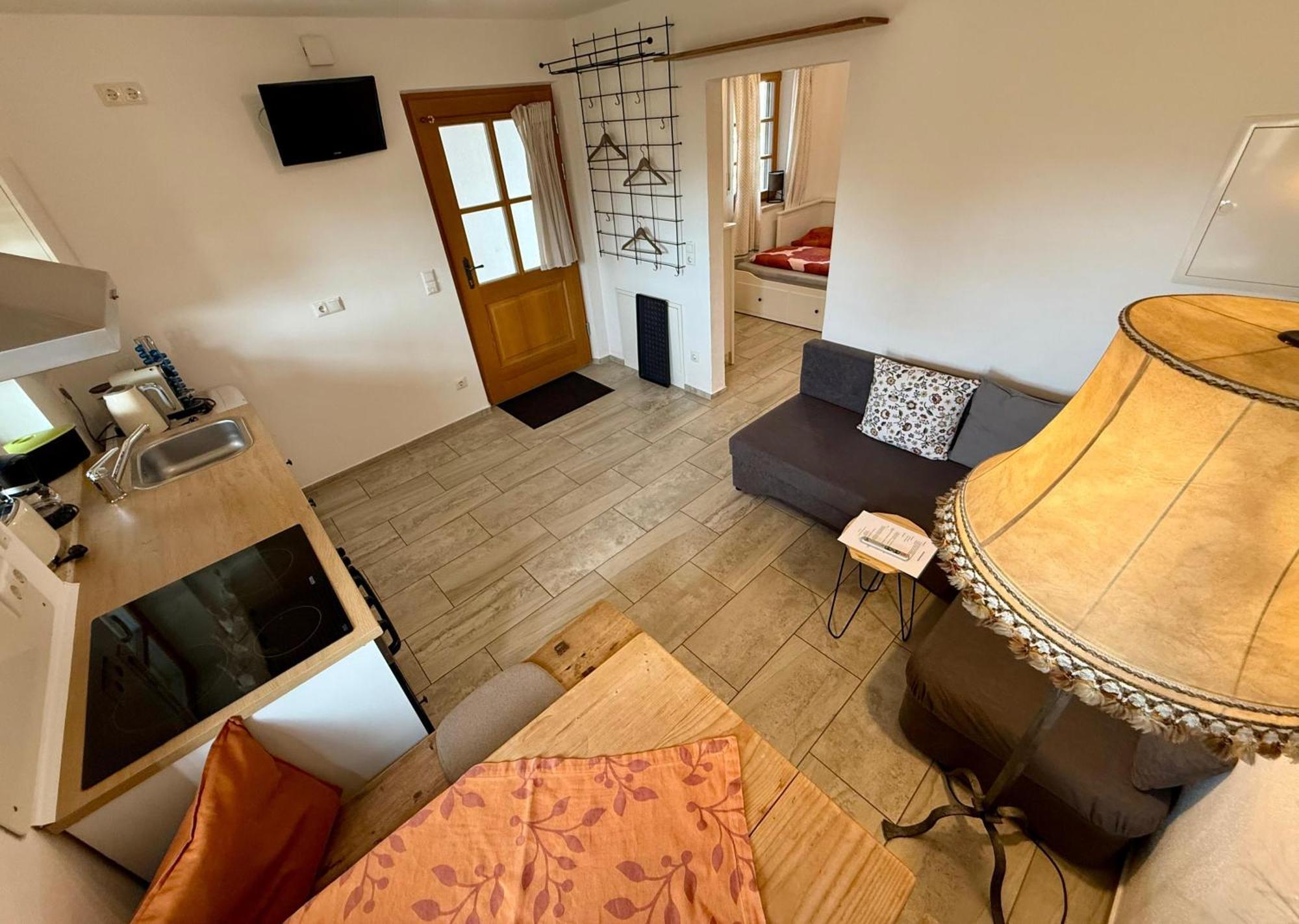 Ferienwohnung Jahnel Waging am See Bagian luar foto